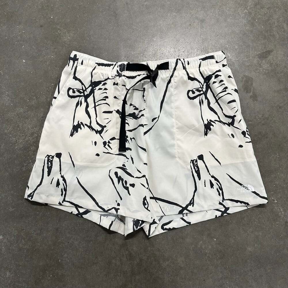 The North Face Wolf Graphic Shorts XL Belted Hiking Gorpcore Unisex Pathfinder